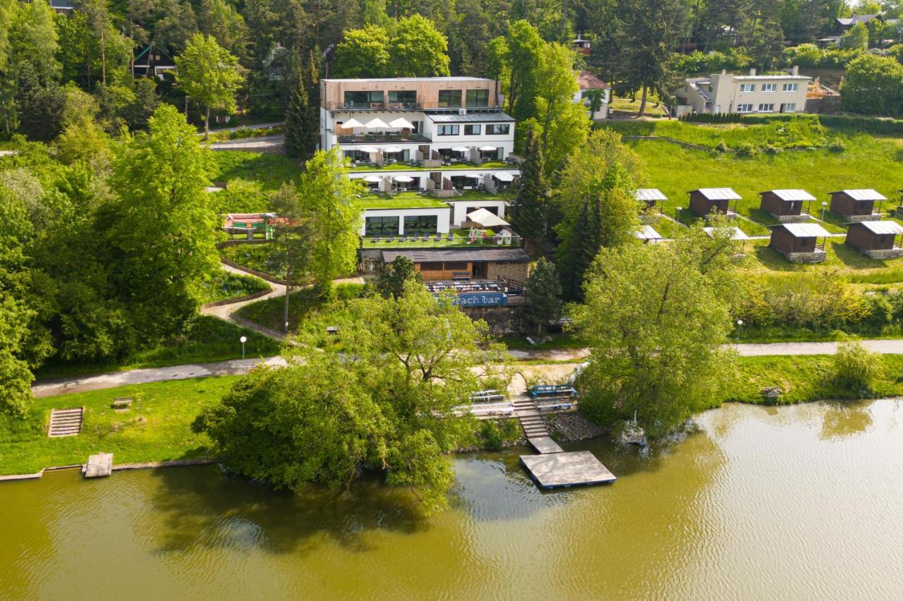Hotel Kras Jedovnice Buitenkant foto