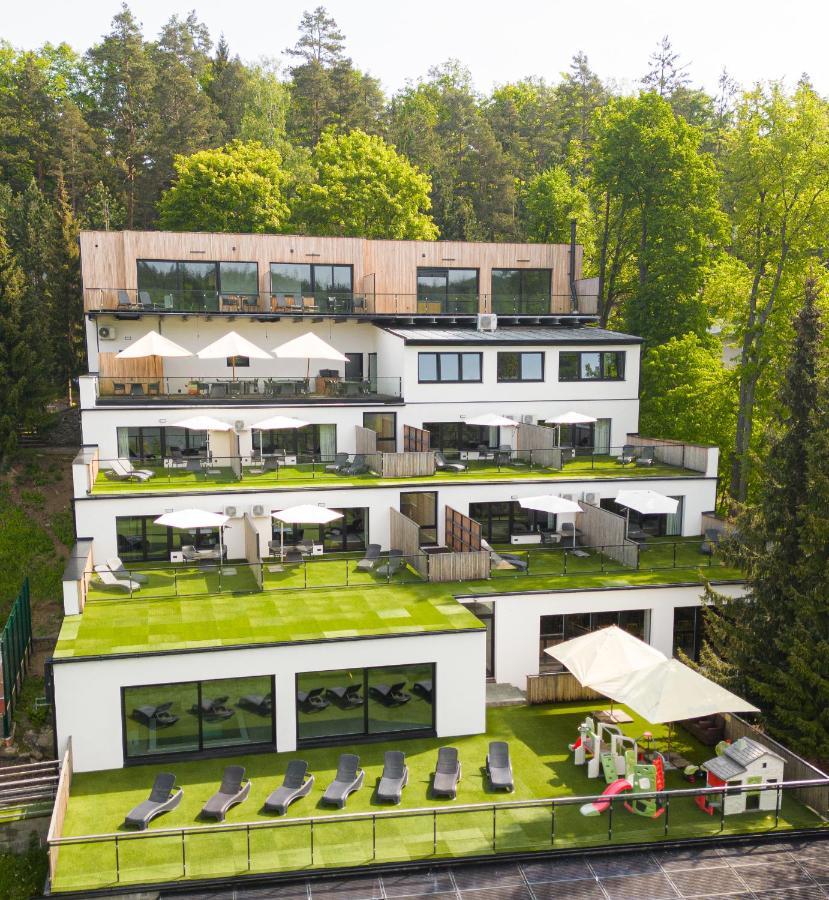 Hotel Kras Jedovnice Buitenkant foto
